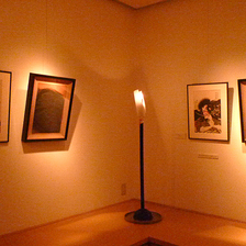 江戸時代の灯りで見る浮世絵・立原位貫「大当狂言」展