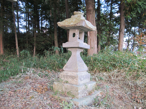 下野田八幡灯篭.jpg