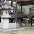中山神社の石灯籠