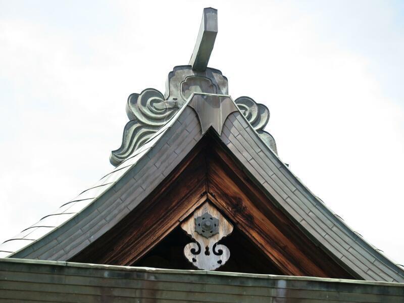 元魚町の古称刻む徳守神社境内の石灯籠 - 津山瓦版