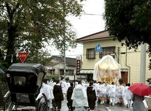 mikoshi2.jpg