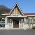 旧片上鉄道吉ケ原駅駅舎（久米郡美咲町）