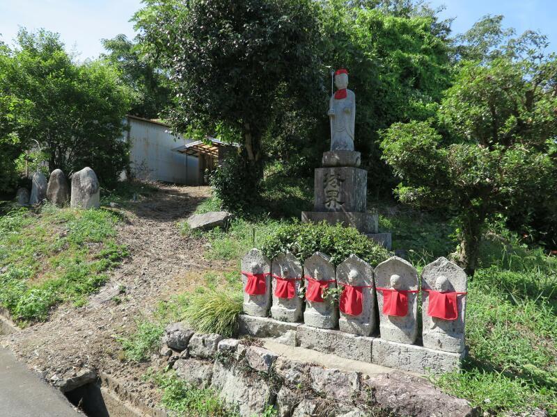 新善光寺の六体地蔵（津山市中村） - 津山瓦版