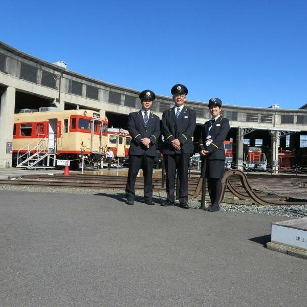 「旧津山扇形機関車庫と転車台」が鉄道記念物に。