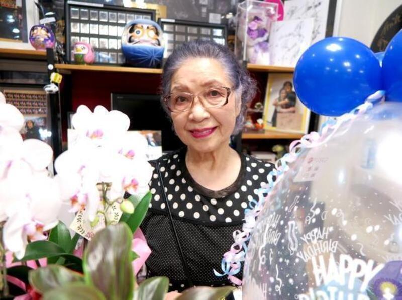 9月稲葉浩志さんのお誕生日を祝って！ - 津山瓦版