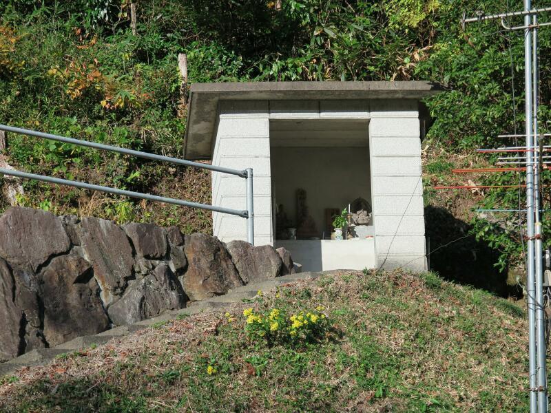 尾路大師堂（加茂郷88ヶ所霊場第76番札所）