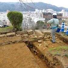 史跡津山城跡　二の丸長柄櫓発掘調査　現地説明会