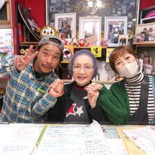 11月のイナバ化粧品店