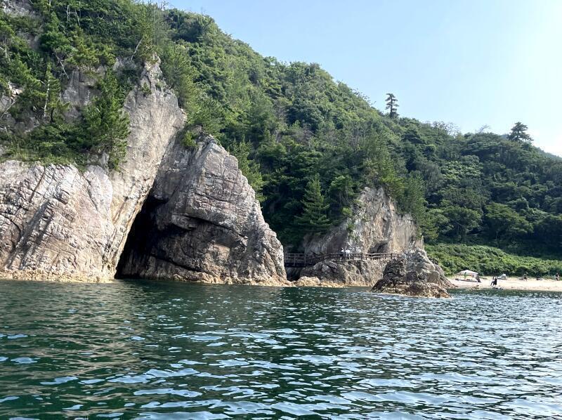 国の名勝・浦富海岸 島めぐり遊覧船（鳥取県）