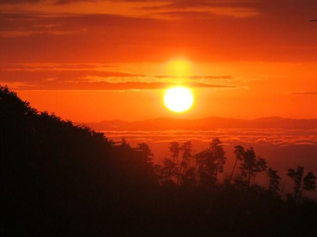 黒沢山の初日の出